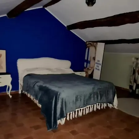 Pop - Relax In The Heart Of Monferrato